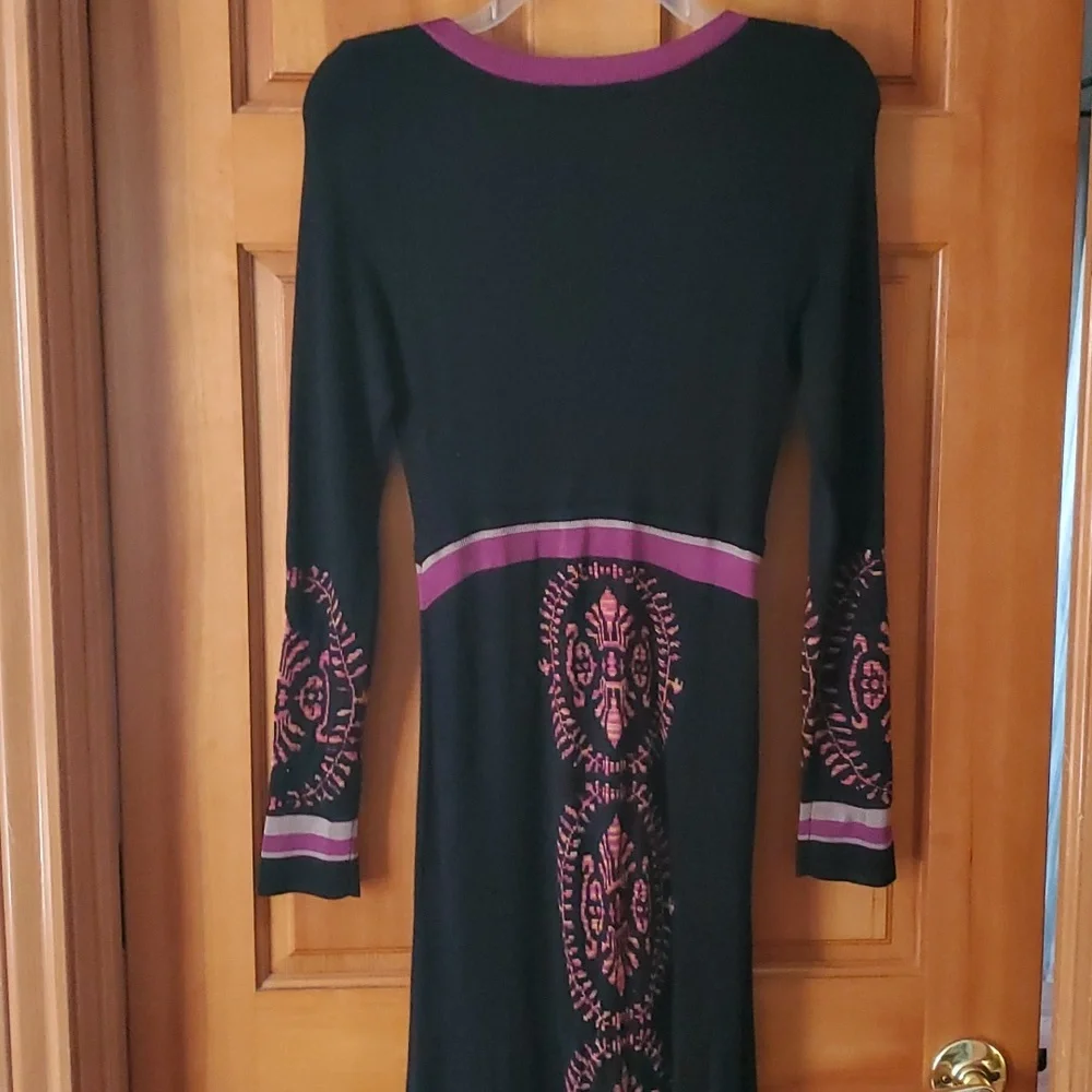 Arden B Womans Rayon Sweater Maxi Dress in Black and Purple Size Small‎
